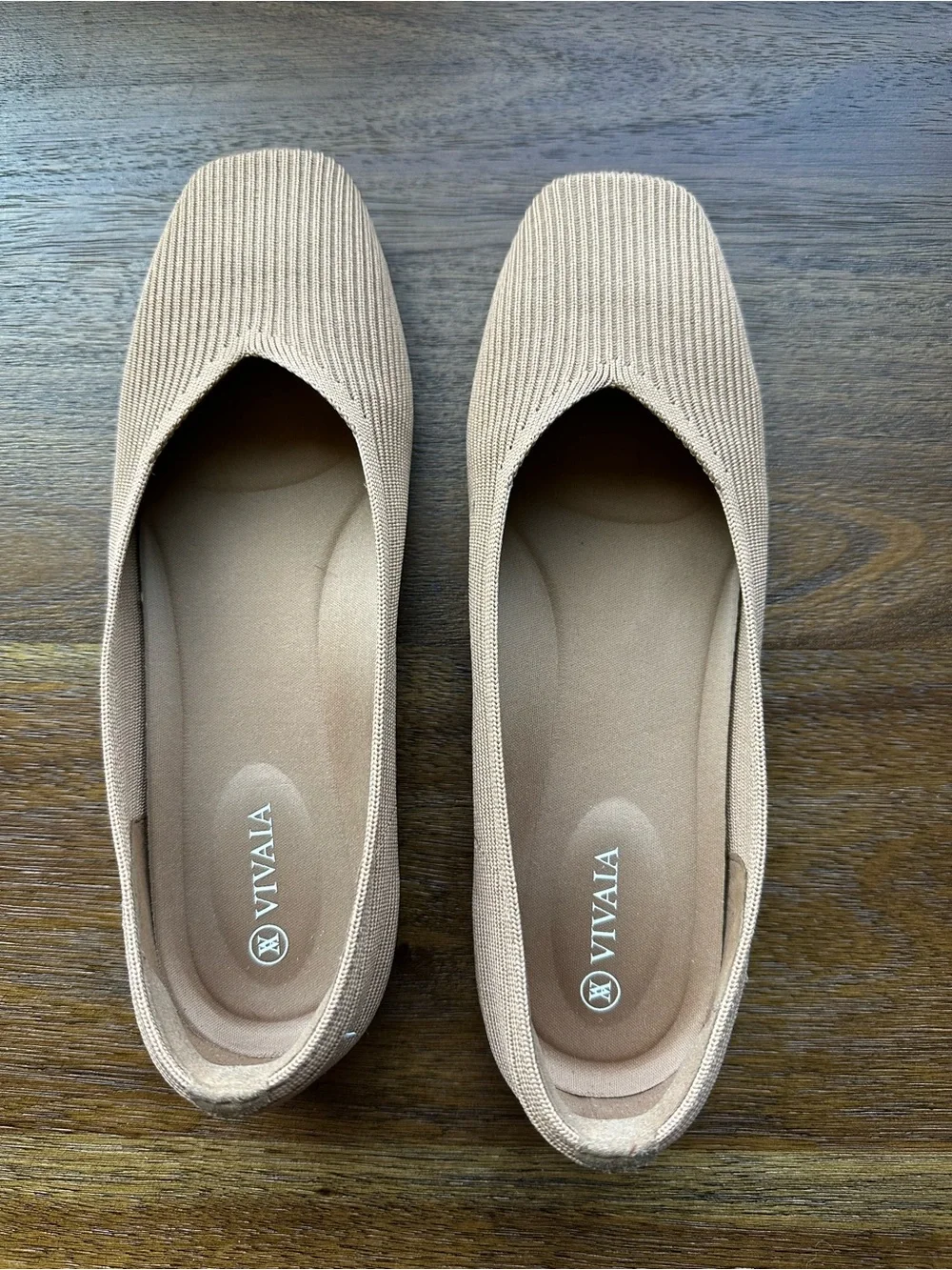 Vivaia Square-Toe V-Cut Margot 2.0 Slip On Ballet Flats in Nutmeg Size 40 (US 9)
